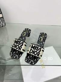 Picture of Dior Shoes _SKUDiorsz35-40SD08013813